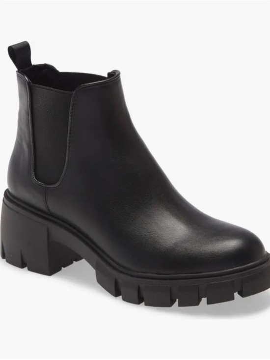 Steve Madden Shoes - Steve Madden Howler Boot